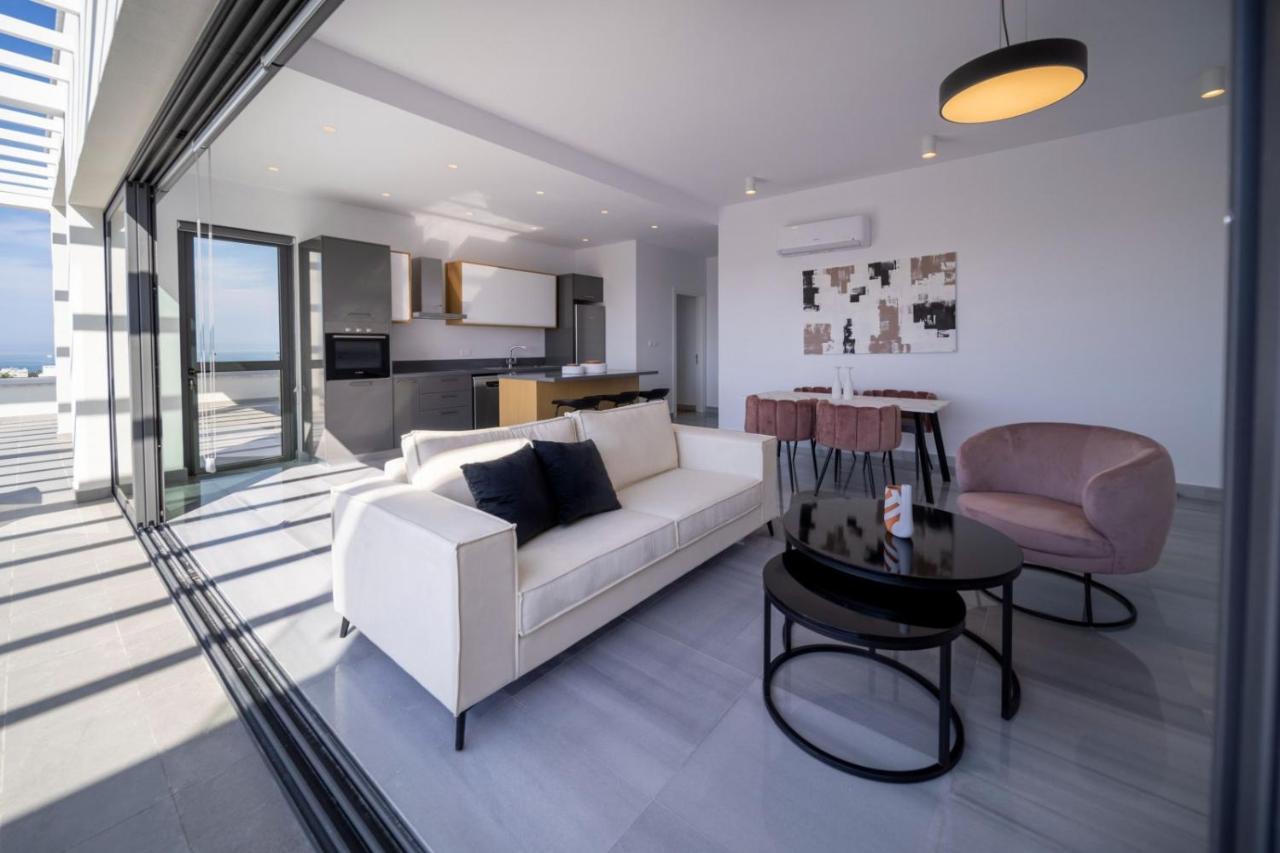 Premier 401 3 Bed Villa Пафос Екстериор снимка